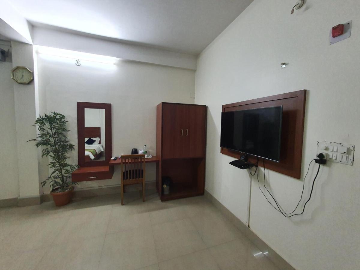 Hotel Deo Volente Sivasagar Exterior foto